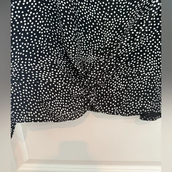 LOFT Black and White Dotted Top - Picture 2 of 5